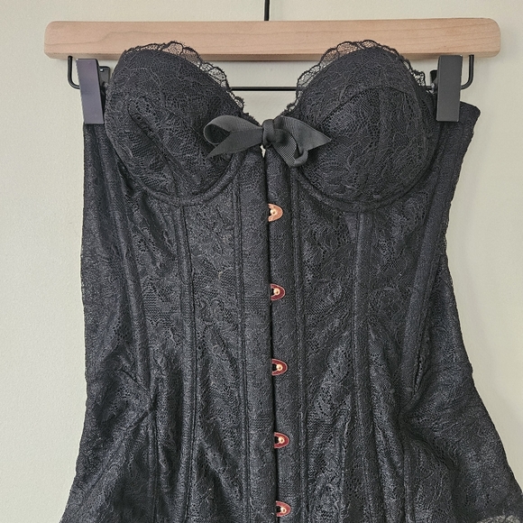 Savage X Fenty Black Lace Corset Size Small - Picture 4 of 9